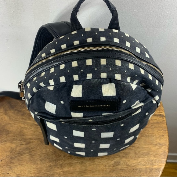 Want les essentiels dé là vie  unisex backpack - Picture 10 of 14